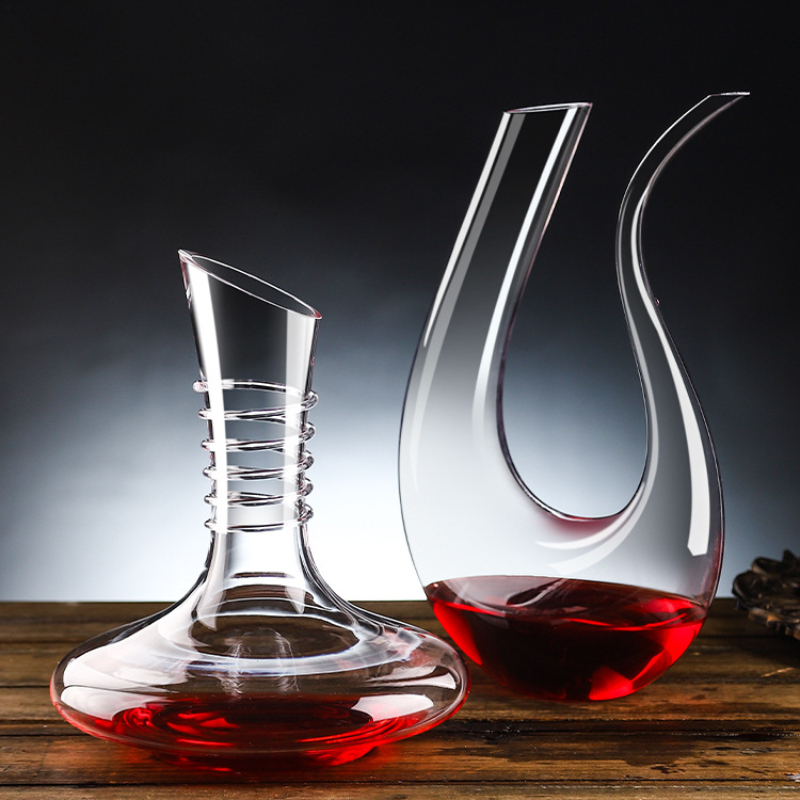 Luxe glazen wijnkaraf met deks - Wine Aerator Pour recensie en prijs