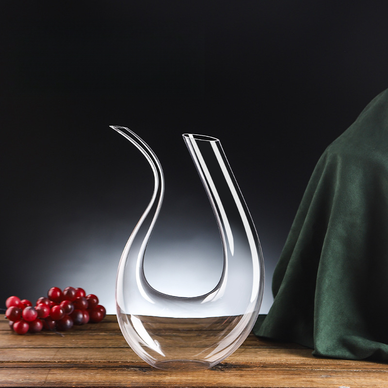 Luxe glazen wijnkaraf met deks - Wine Aerator Pour recensie en prijs